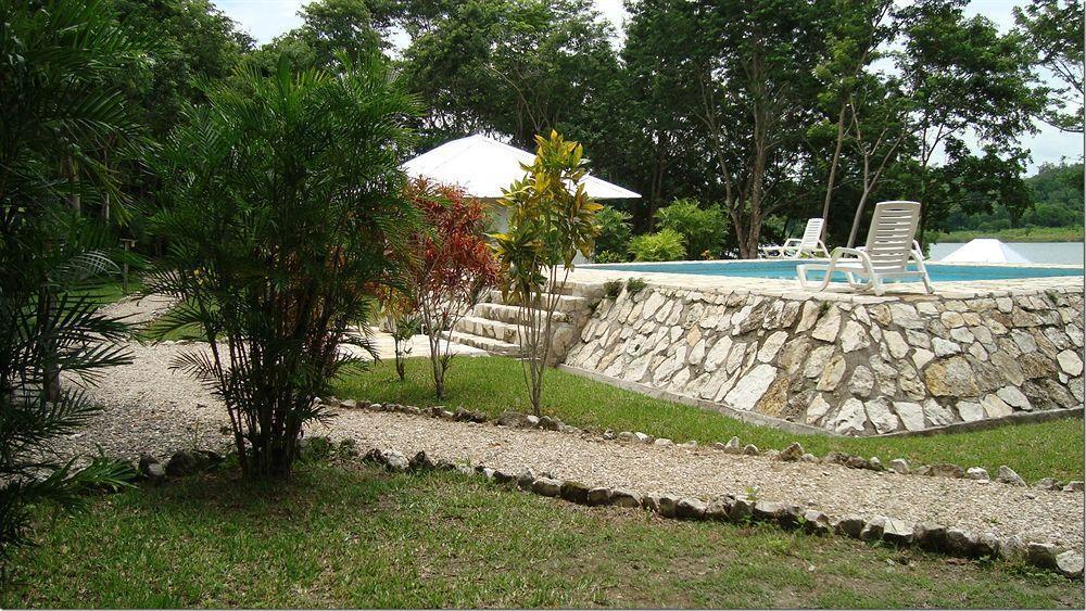 Maya Zac Peten Jungle Lodge El Remate Exterior foto